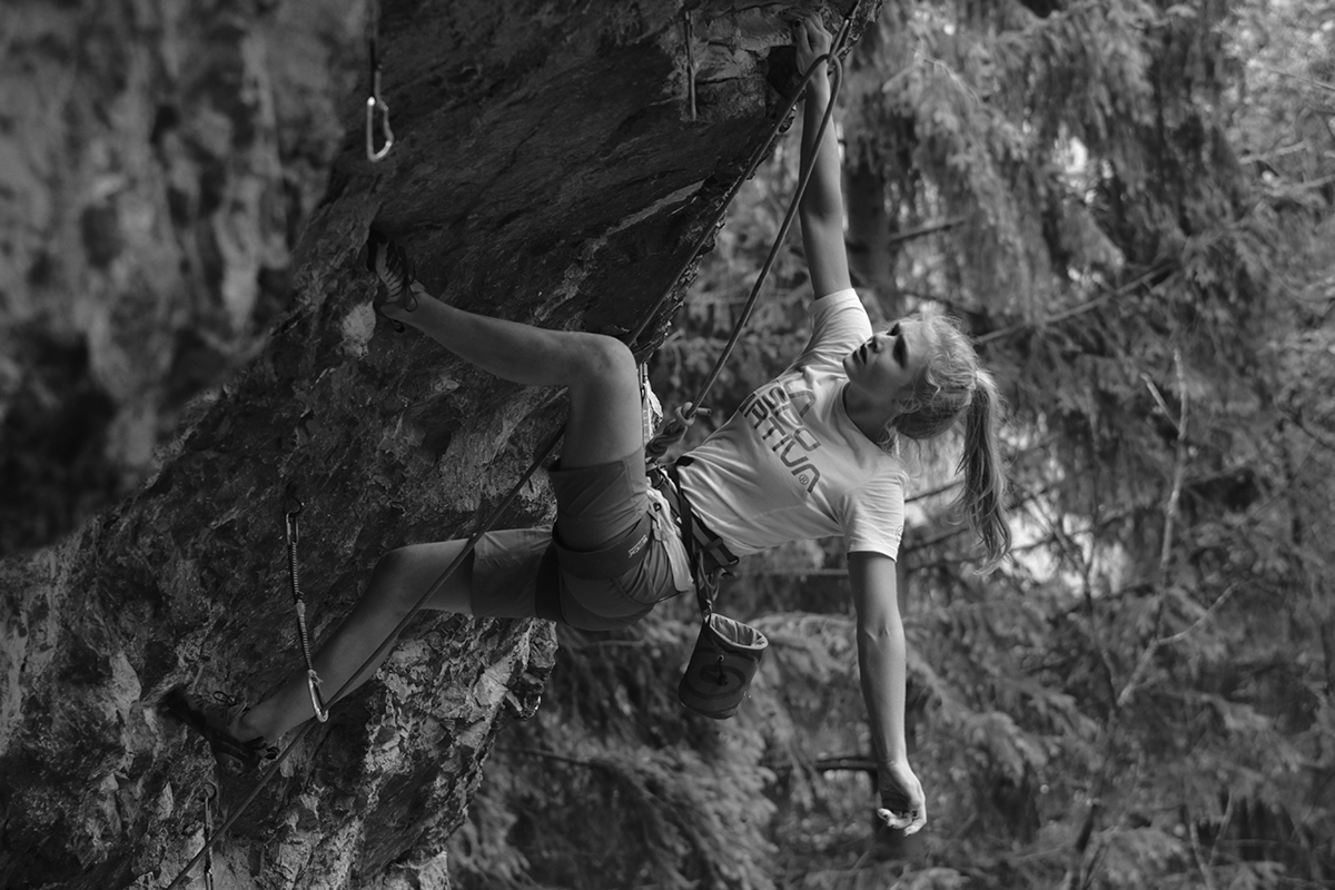 Eliška Adamovská, Rock Empire athlete